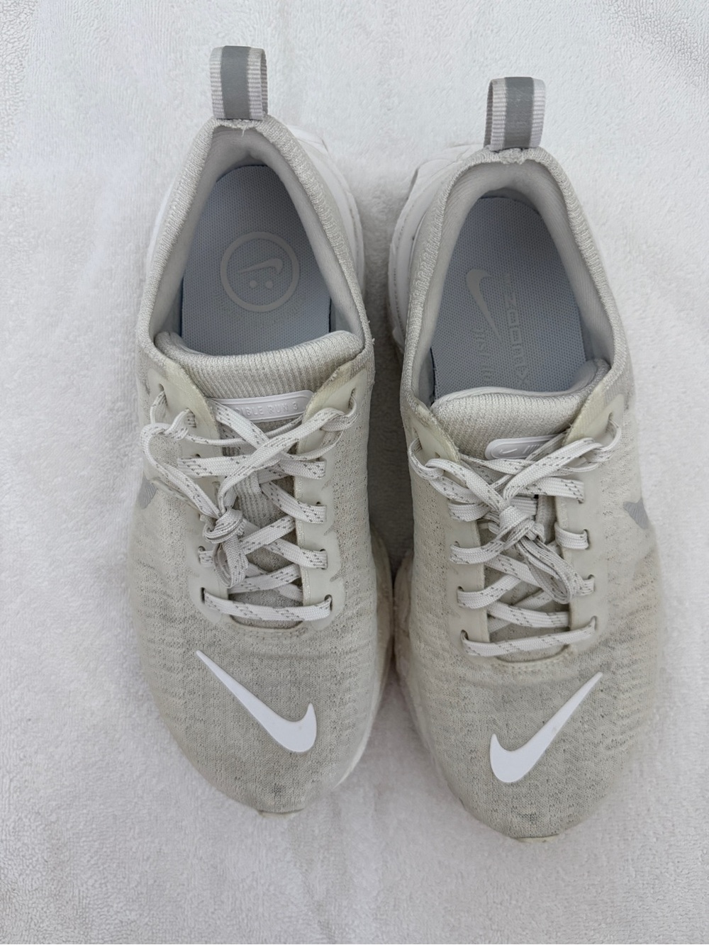 Nike Women’s Invincible 3 Running Shoes